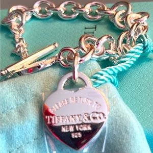 NWOT Tiffany 925 Sterling‘Return toT’ heart bracelet w/Original protective seal